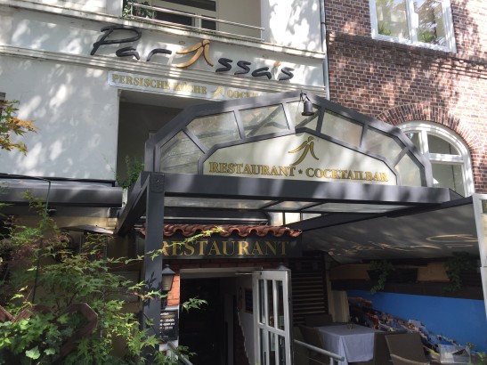 Persische Spezialitäten im Restaurant Parissa´s, auf der Karte lesen sie sich jedenfalls schon mal köstlich!