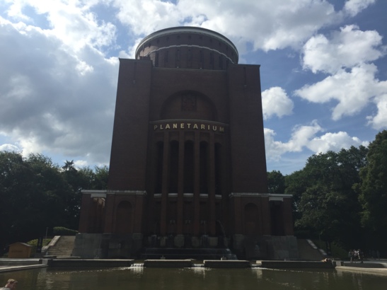 Das Planetarium ist genauso eindrucksvoll wie spannend.