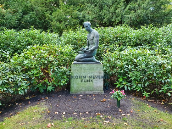 Grabstein von Blohm-Never Funk