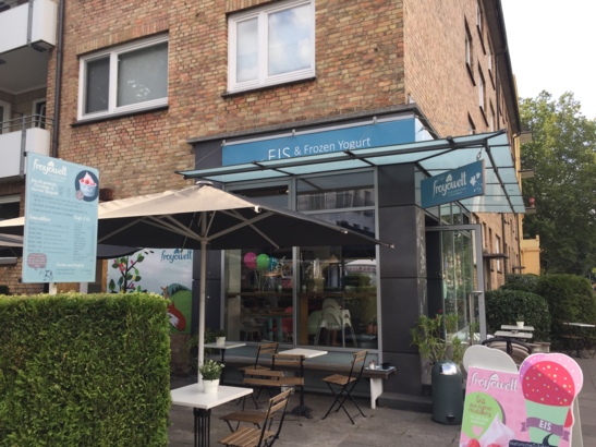 Veganes Eis, Frozen Joghurt und was junge Mütter und Hipster sonst so mögen.